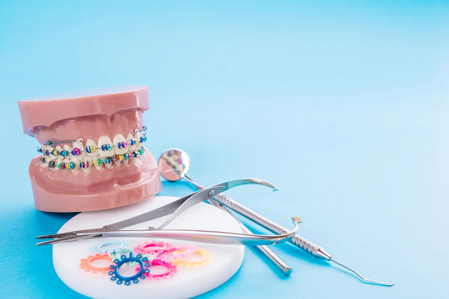 Wybielanie zębów w gabinecie stomatologicznym